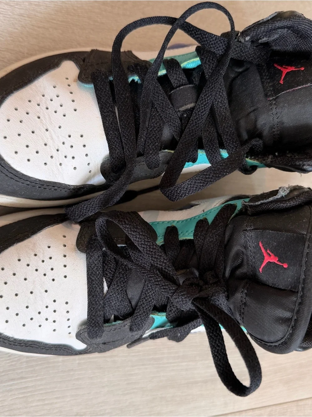 Nike Kids Black White Blue High-Top Sneakers with Teal Accents